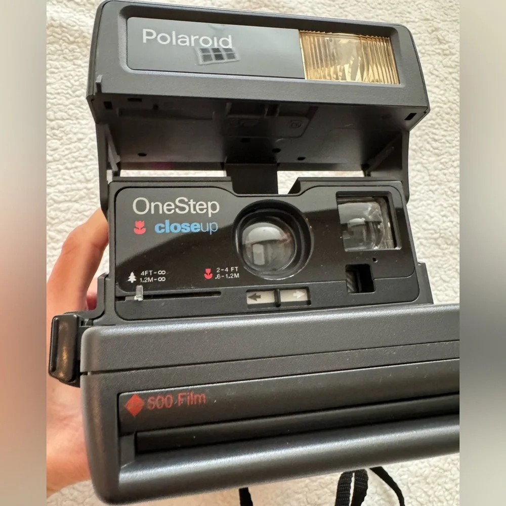 Vintage Polaroid OneStep Closeup Instant Camera